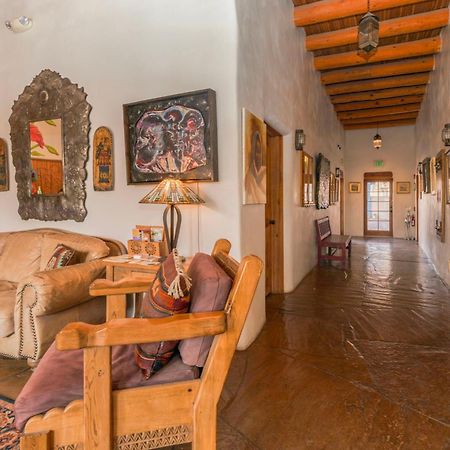 Casa Benavides Inn Taos Bagian luar foto